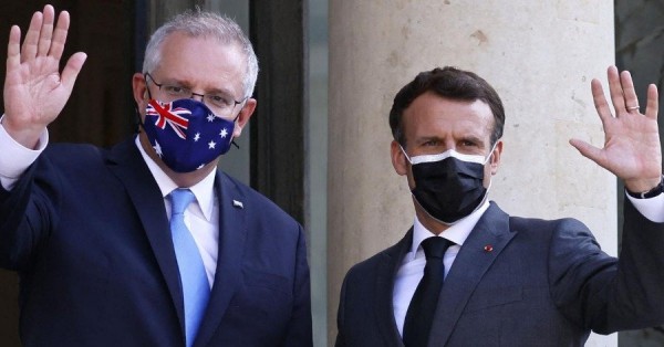 AUKUS:  Πρώτη τηλεφωνική επικοινωνία Μακρόν-Μόρισον μετά την κρίση των υποβρυχίων
