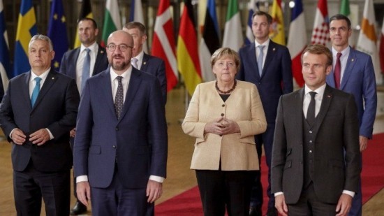 Σύνοδος Κορυφής: Ο Σαρλ Μισέλ μετρά το κενό που αφήνει η Μέρκελ – Πώς την αποχαιρετά