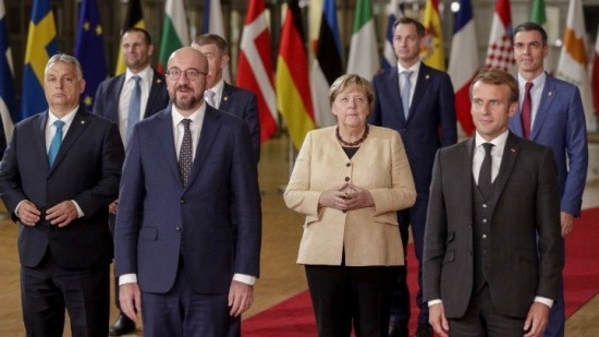 Σύνοδος Κορυφής: Ο Σαρλ Μισέλ μετρά το κενό που αφήνει η Μέρκελ – Πώς την αποχαιρετά