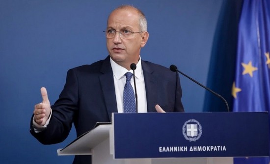 Οικονόμου: Ανεξάρτητα από τις αποφάσεις της ΕΕ, η κυβέρνηση θα εξαντλεί κάθε δημοσιονομικό περιθώριο για τη στήριξη της κοινωνίας