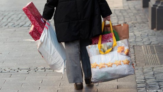 Δώρο Χριστουγέννων 2024: Γιατί φέτος πρέπει να καταβληθεί νωρίτερα