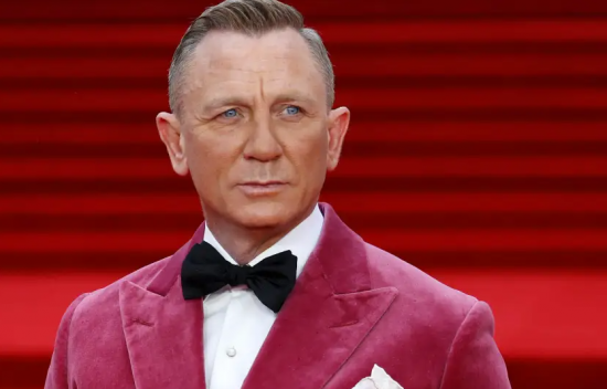 Ρεκόρ στην πανδημία: Η νέα ταινία του Τζέιμς Μποντ στην κορυφή του box office (vid)