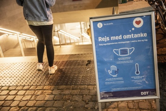 Δανία: Στα «σκαριά» νόμος που θα επιτρέπει στις επιχειρήσεις να ζητούν από τους εργαζόμενους υγειονομικό πάσο