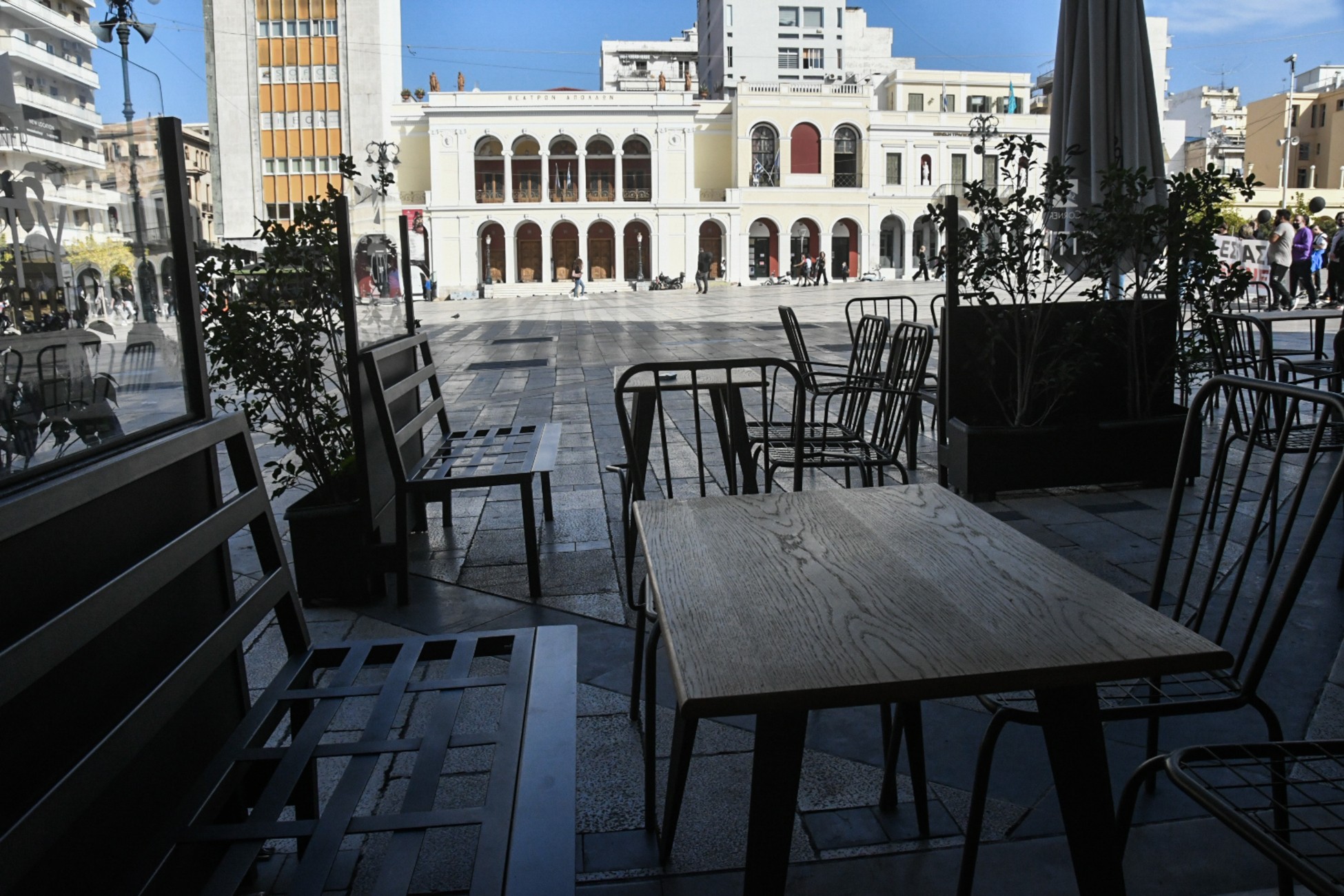 Κλειστά αύριο τα καταστήματα εστίασης σε όλη τη χώρα – Τι ζητεί ο κλάδος