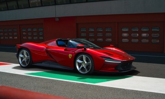 Η Ferrari Daytona SP3 είχε «ξεπουλήσει» πριν παρουσιαστεί (pics)