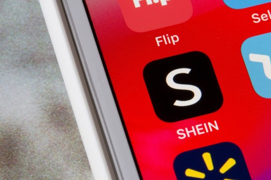 Shein – Forever 21: Έκλεισε το deal για την αγορά των ΗΠΑ