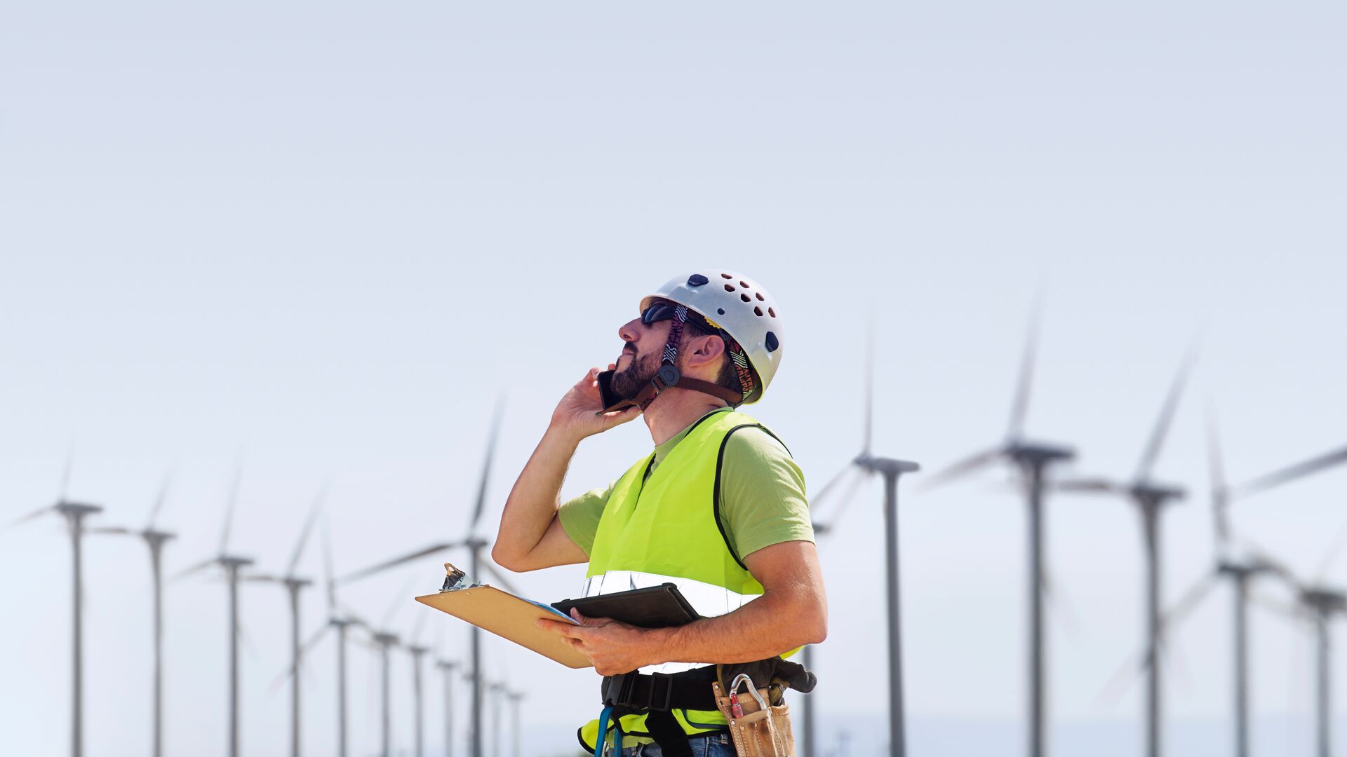 Συμφωνία Vodafone Business – Microsoft: Στηρίζουν μικρές και μεσαίες επιχειρήσεις – Ποιες υπηρεσίες προσφέρουν