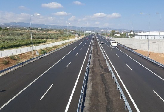 ACEA: Οι δρόμοι της ΕΕ είναι μακράν οι ασφαλέστεροι στον κόσμο