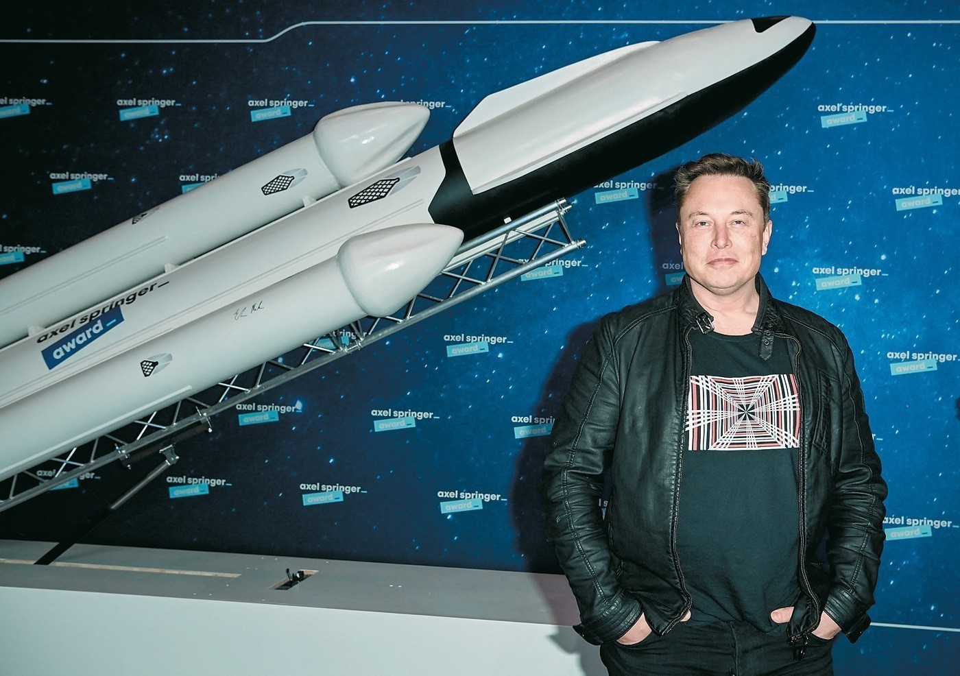 Έλον Μασκ: Στρέφεται προς τα δεξιά μεταφέροντας X και SpaceX στο Τέξας (tweet)