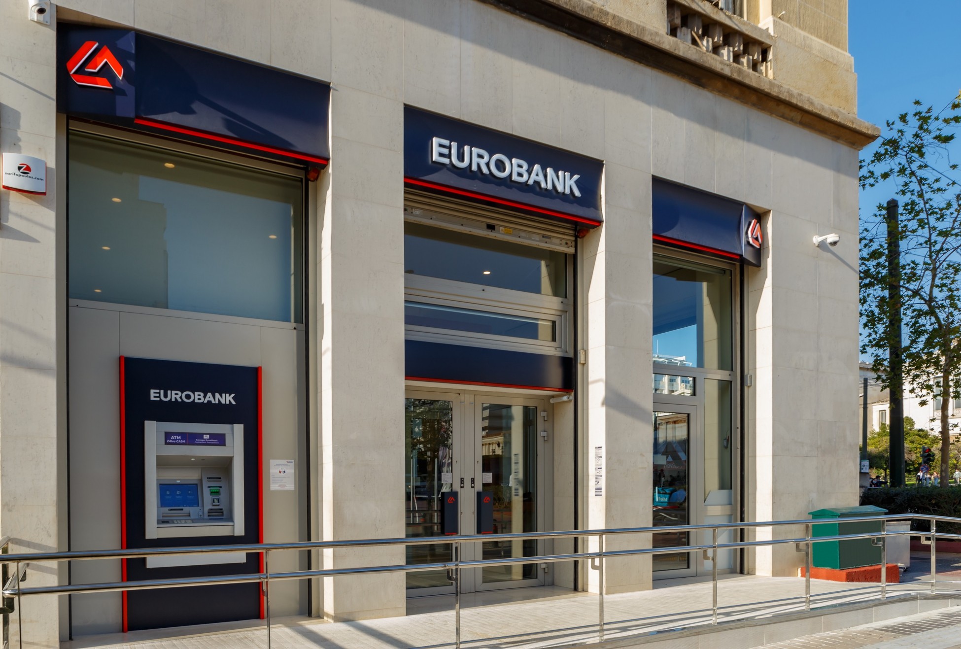 Eurobank: Θετικές βραχυπρόθεσμα οι προοπτικές της οικονομίας – Οι καθοδικοί κίνδυνοι