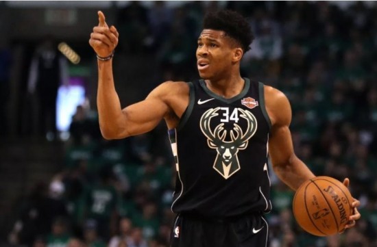 Γιάννης Αντετοκούνμπο: Επένδυσε με τον Τζόρνταν σε πλατφόρμα για ρολόγια