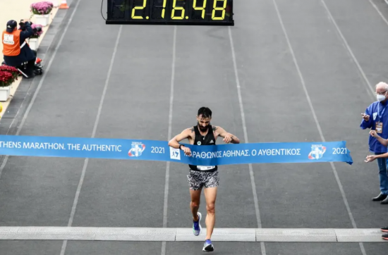 38ος Μαραθώνιος Αθήνας: Ιστορική νίκη για τον Κώστα Γκελαούζο
