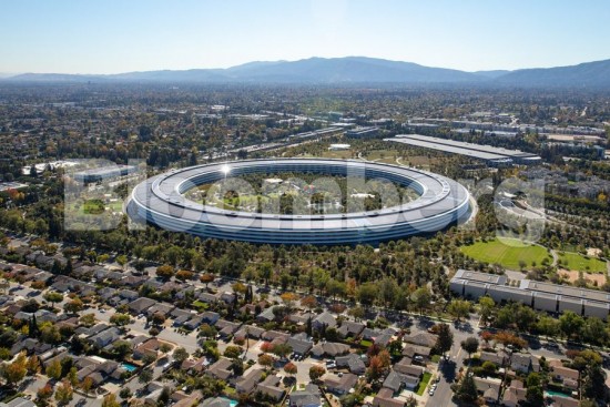 Apple: Ανοίγει το «πορτοφόλι» και δίνει τεράστια bonus – Τι προσφέρει