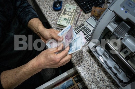 Τουρκία: Γυρίζει μπούμερανγκ το σχέδιο του Ερντογάν – Κατακόρυφη αύξηση για το κόστος δανεισμού