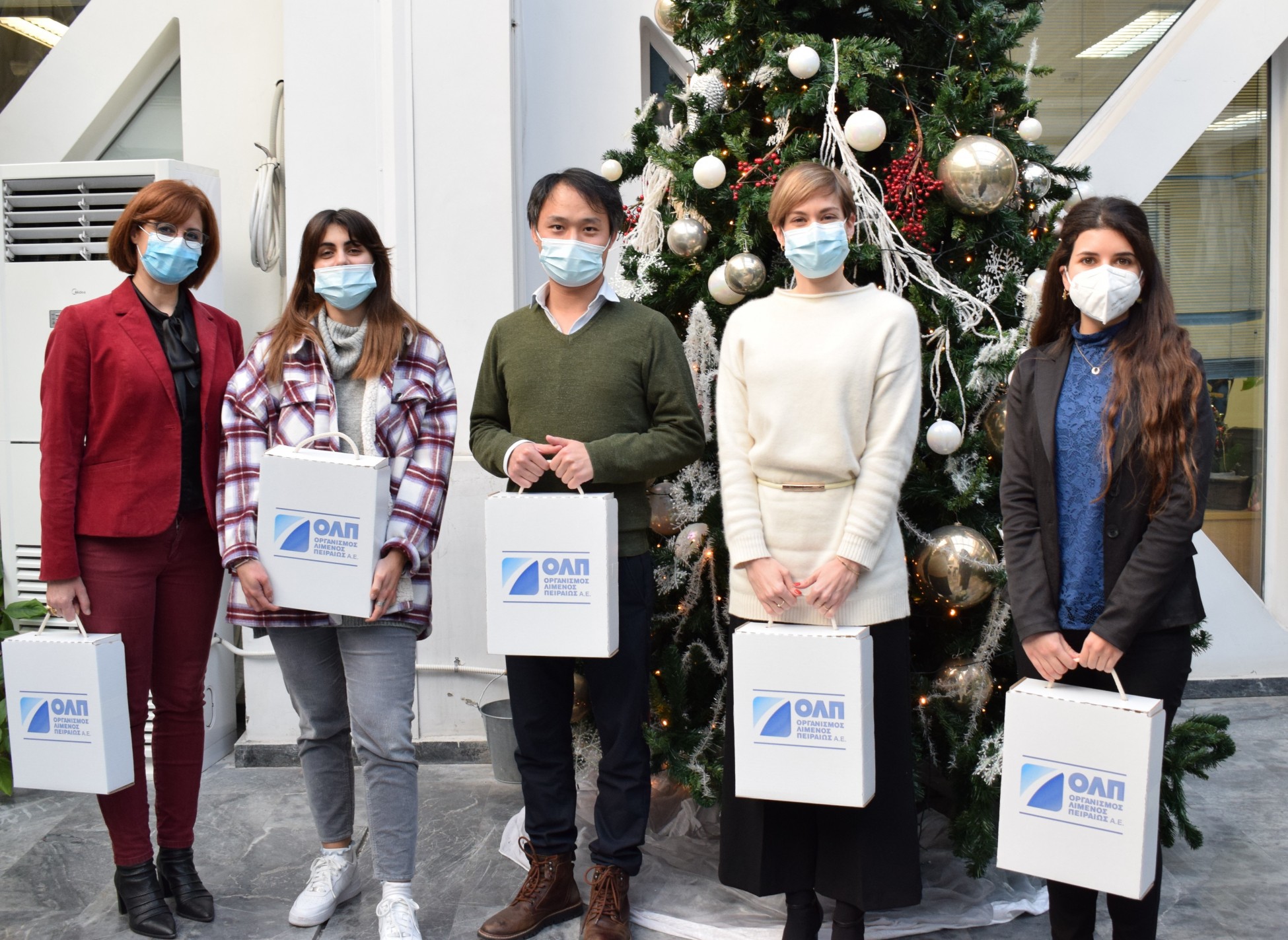 ΟΛΠ: Υλοποίηση της στρατηγικής εταιρικής κοινωνικής ευθύνης ενόψει Χριστουγέννων