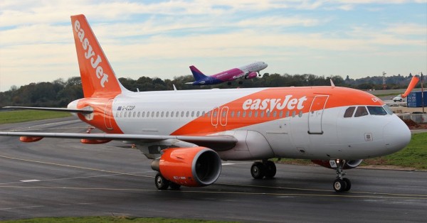 EasyJet: Τρία μέλη του διοικητικού συμβουλίου δήλωσαν παραίτηση