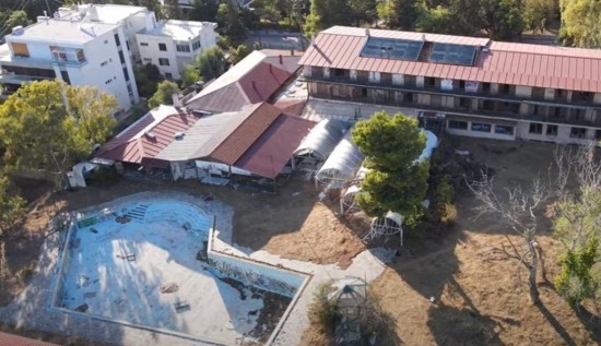 «Grand Chalet»: Ξανά στο σφυρί στις 7 Ιανουαρίου το κάποτε φημισμένο ξενοδοχείο