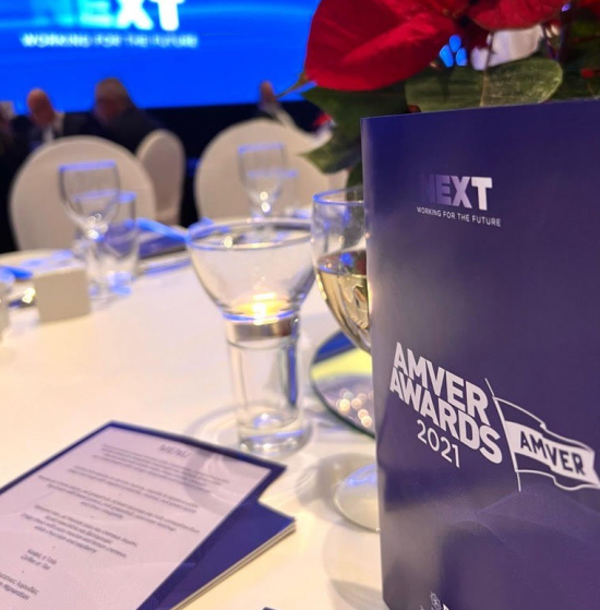 Βραβεία AMVER 2021: Πρωτιά της ελληνικής ναυτιλίας – Ελληνικά πλοία διέσωσαν 505 ναυτικούς – Σε ποιους εφοπλιστές ανήκουν