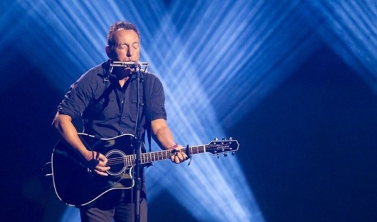 Mπρους Σπρίνγκστιν: Για πόσα εκατομμύρια δολάρια πούλησε τα πνευματικά δικαιώματα της μουσικής του