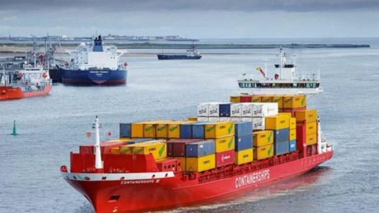 «Όμικρον»: Νέοι περιορισμοί στις μετακινήσεις ναυτικών απειλούν με κατάρρευση την εφοδιαστική αλυσίδα