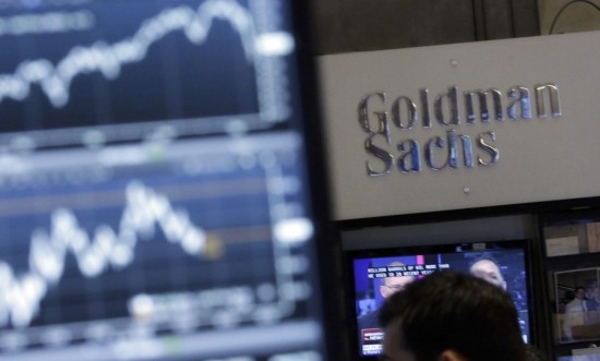 «Κατεβάζει τον πήχη» για το ελληνικό Χρηματιστήριο η Goldman Sachs