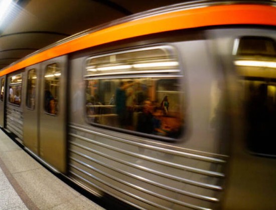Αργία Αγίου Πνεύματος: Τροποποιήσεις στα δρομολόγια σε μετρό και τραμ