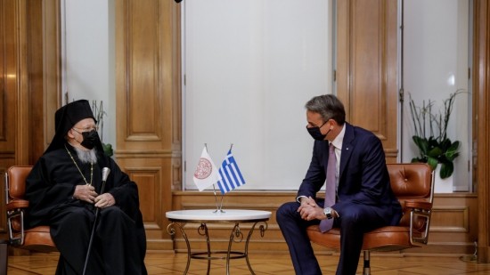 Ευχές Μητσοτάκη στον Οικουμενικό Πατριάρχη Βαρθολομαίο για ταχεία ανάρρωση