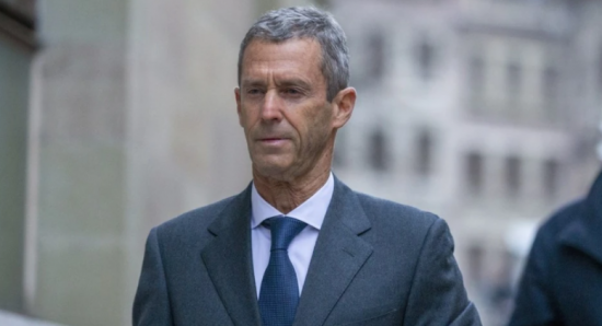 «Θρίλερ» με τη σύλληψη Ισραηλινού δισεκατομμυριούχου στο αεροδρόμιο «Ελ. Βενιζέλος»