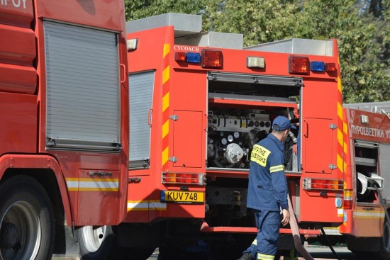 Μεγάλη φωτιά στο Μεταξουργείο: Προληπτικά στο νοσοκομείο δύο παιδιά