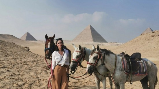 Μία Ελληνίδα πρώην αεροσυνοδός της Emirates αποκαλύπτει