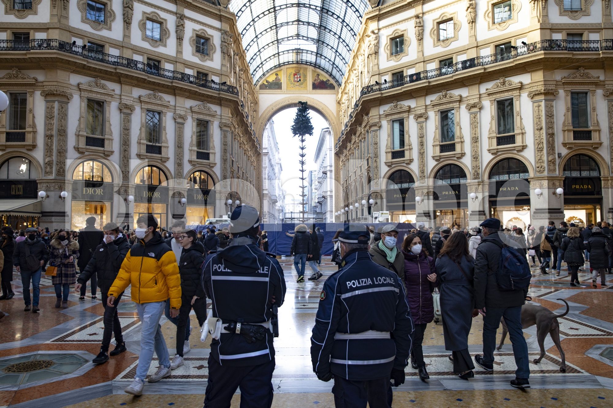 Οι Ιταλοί έγιναν πλουσιότεροι κατά τη διάρκεια της πανδημίας (γράφημα)
