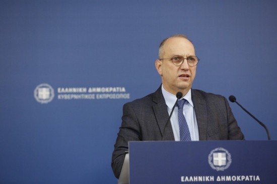 Οικονόμου για πρόταση δυσπιστίας: Ο κ. Τσίπρας επιχειρεί μια κίνηση εντυπωσιασμού