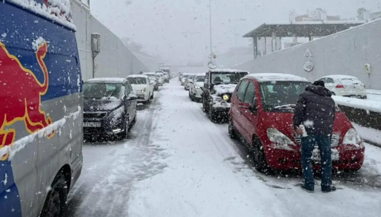 Υπουργείο Υποδομών προς Αττική Οδό: Να καταβληθεί άμεσα η αποζημίωση στους οδηγούς