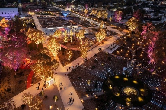 Lamda Development: Παραμένει η λαμπερή ατμόσφαιρα στο Experience Park του Ελληνικού