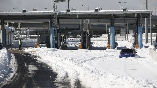 Αττική Οδός: Αποκαταστάθηκε μερικώς η κυκλοφορία – Σε ποια τμήματα επιτρέπεται η κίνηση