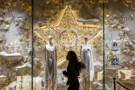 Louis Vuitton: Ρεκόρ πωλήσεων με πάνω από €64 δισ. για τον όμιλο ειδών πολυτελείας το 2021