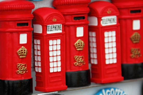 Μυστήριο στη Βρετανία: Γιατί εξαφανίζονται τα παλιά γραμματοκιβώτια