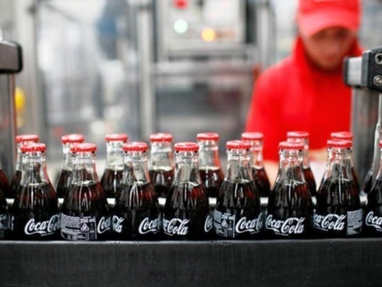 Eurobank Equities: «Ανεβάζει» στα 33,5 ευρώ την τιμή στόχο για την Coca Cola – Σύσταση «buy»