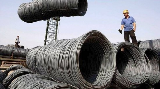 Ουάσινγκτον και Λονδίνο ανακοινώνουν τα σχέδιά τους για επίσημες συνομιλίες για τους δασμούς στα μέταλλα