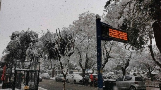 ΟΑΣΑ: Αποσύρονται σταδιακά τα λεωφορεία και τα τρόλεϊ λόγω παγετού