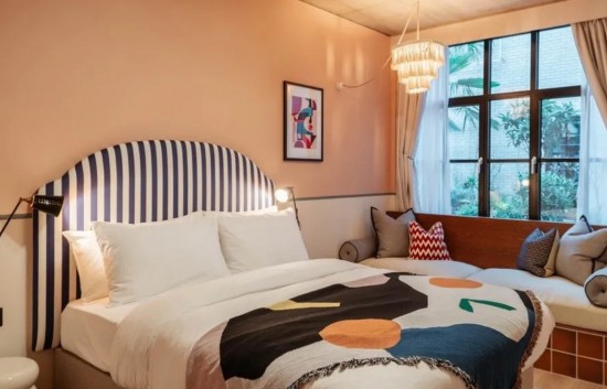 Ένα «πράσινο» ξενοδοχείο με μηδενικό αποτύπωμα άνθρακα