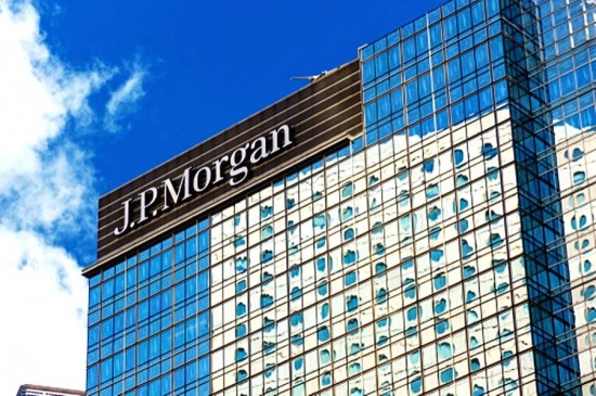 JP Morgan: Τι λέει για Πειραιώς και HSBC – Τα συν και τα πλην