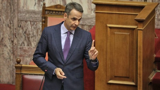 Απόψε η ψηφοφορία στη Βουλή για την πρόταση δυσπιστίας – Σφοδρή σύγκρουση Μητσοτάκη – Τσίπρα