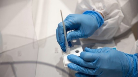 Θεσσαλονίκη: Θετικό το αποτέλεσμα στο 70% των PCR που γίνονται στα διαγνωστικά κέντρα