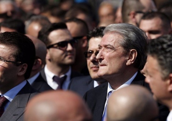 Αλβανία: Οπαδοί του Μπερίσα προσπάθησαν να καταλάβουν τα γραφεία του Δημοκρατικού Κόμματος