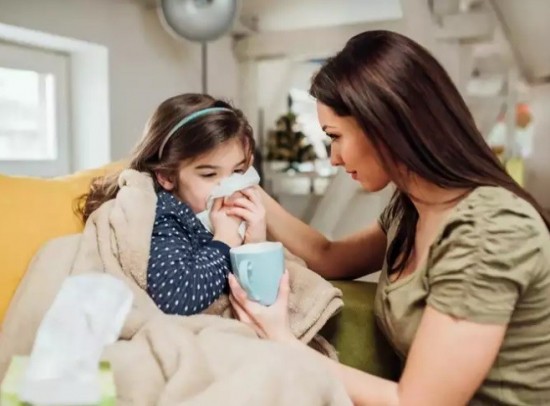 Ποια ειδική άδεια με αποδοχές δικαιούμαι λόγω νόσησης του παιδιού μου από κορωνοϊό