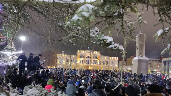 Καζακστάν: Συλλήψεις, δεκάδες τραυματισμοί και παραίτηση της κυβέρνησης λόγω της αύξησης στην τιμή του αερίου