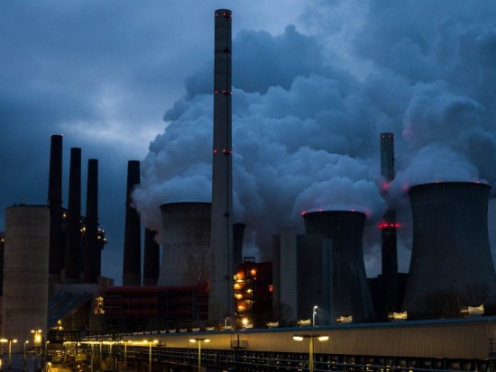 Γαλλία: «Άνοιγμα» στον άνθρακα υπό την απειλή διακοπών ρεύματος
