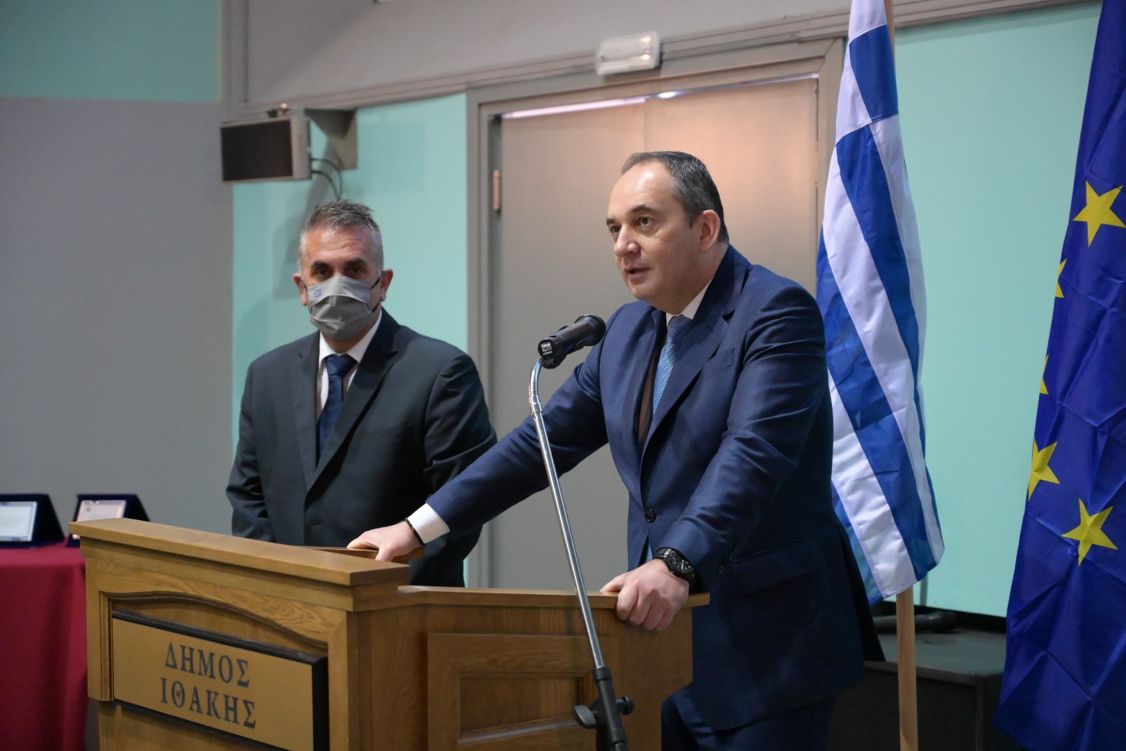 Πλακιωτάκης: €8 εκατ. για υποδομές και ακτοπλοϊκές συνδέσεις στην Ιθάκη