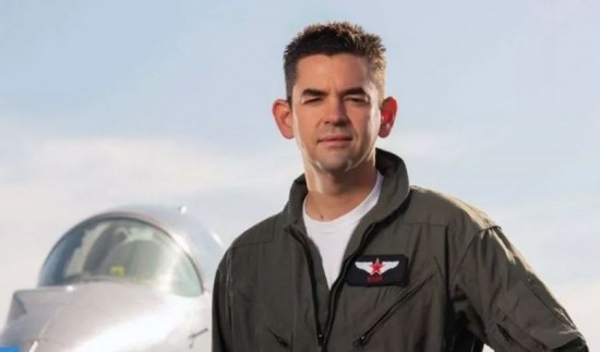 Τζάρεντ Άιζακμαν: Ο μεγιστάνας του e-commerce σχεδιάζει διαστημικές πτήσεις με την SpaceX του Έλον Μασκ